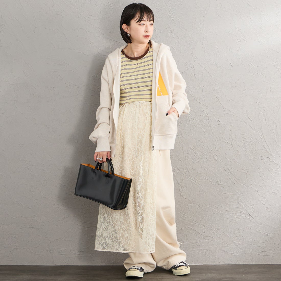 Americana × JEANS FACTORY [アメリカーナ × ジーンズファクトリー] 別注 AMRCN バックプリント ジップフードパーカー [ASO-900-JF] ｵｰﾄﾐｰﾙ &&モデル身長：150cm 着用サイズ：ONE SIZE&&