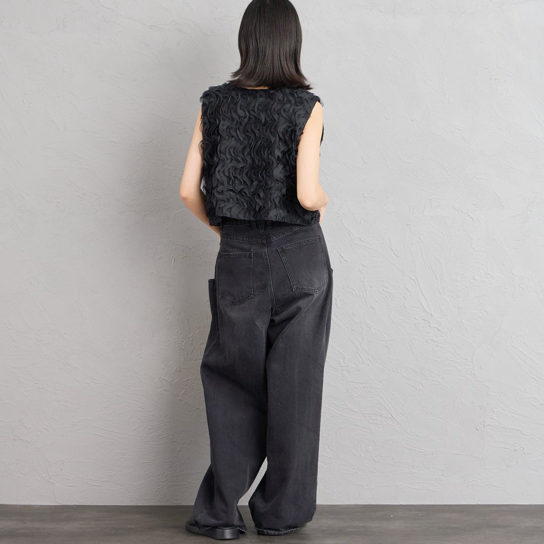 Maison de L'allure [メゾン ドゥ ラリュール] 前後2WAY 立体チュールシアーベスト [M26322021] 09 BLACK  &&モデル身長：162cm 着用サイズ：F&&