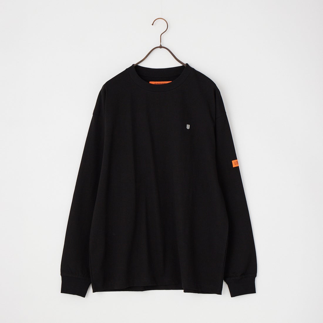 UNIVERSAL OVERALL [ユニバーサルオーバーオール] 別注 ワンポイントロゴ刺繍 ロングスリーブTシャツ [U2633215IN-JF] BLACK