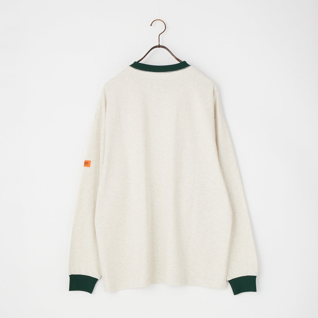 UNIVERSAL OVERALL [ユニバーサルオーバーオール] 別注 ワンポイントロゴ刺繍 ロングスリーブTシャツ [U2633215IN-JF] OATMEAL