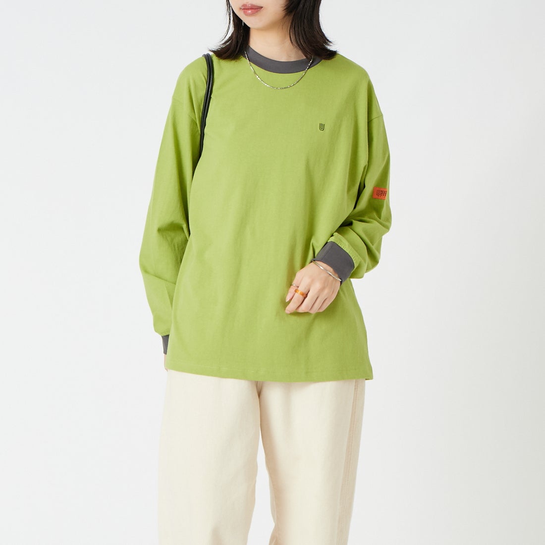 UNIVERSAL OVERALL [ユニバーサルオーバーオール] 別注 ワンポイントロゴ刺繍 ロングスリーブTシャツ [U2633215IN-JF] OATMEAL