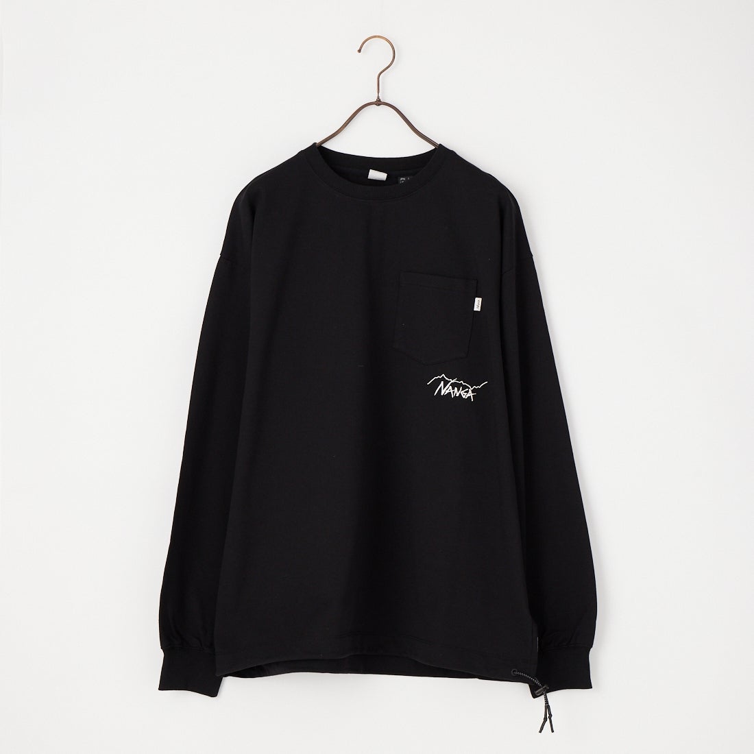 JEANSFACTORY × NANGA [ジーンズファクトリー × ナンガ] 別注 ドローコード付き ポケットロングスリーブTシャツ [NW2601-JF] BLACK