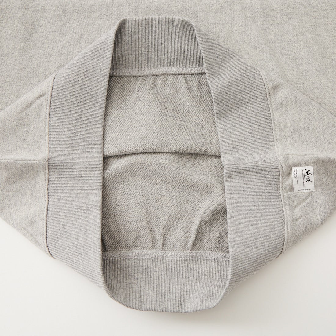 JEANSFACTORY × NANGA [ジーンズファクトリー × ナンガ] 別注 バーティカルロゴスウェット [NW2607-JF] GRAY