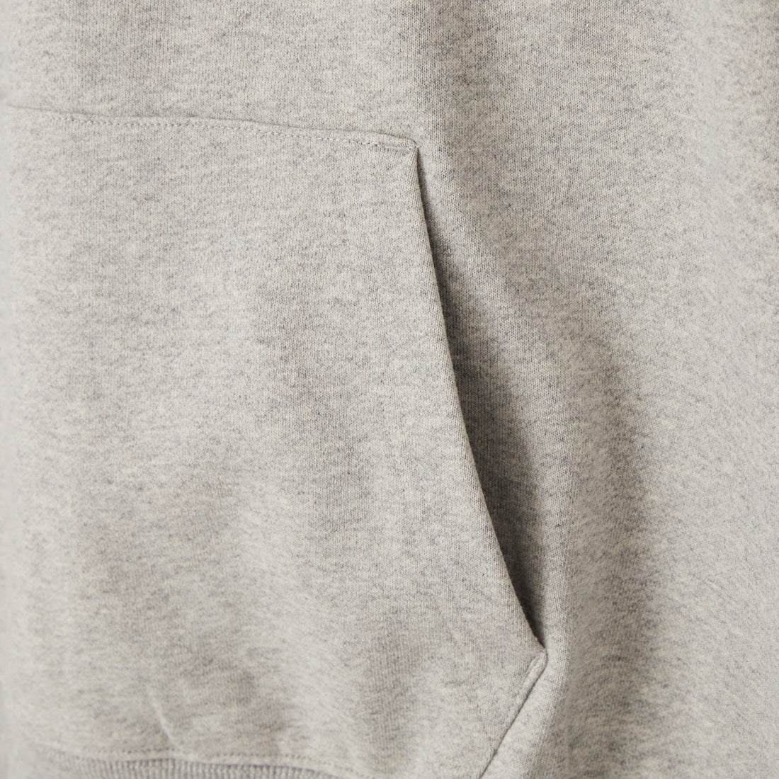 JEANSFACTORY × NANGA [ジーンズファクトリー × ナンガ] 別注 フードロゴ刺繍スウェットパーカー [NW2604-JF] GRAY