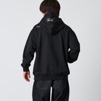 BLACK&&モデル身長：177cm 着用サイズ：L&&