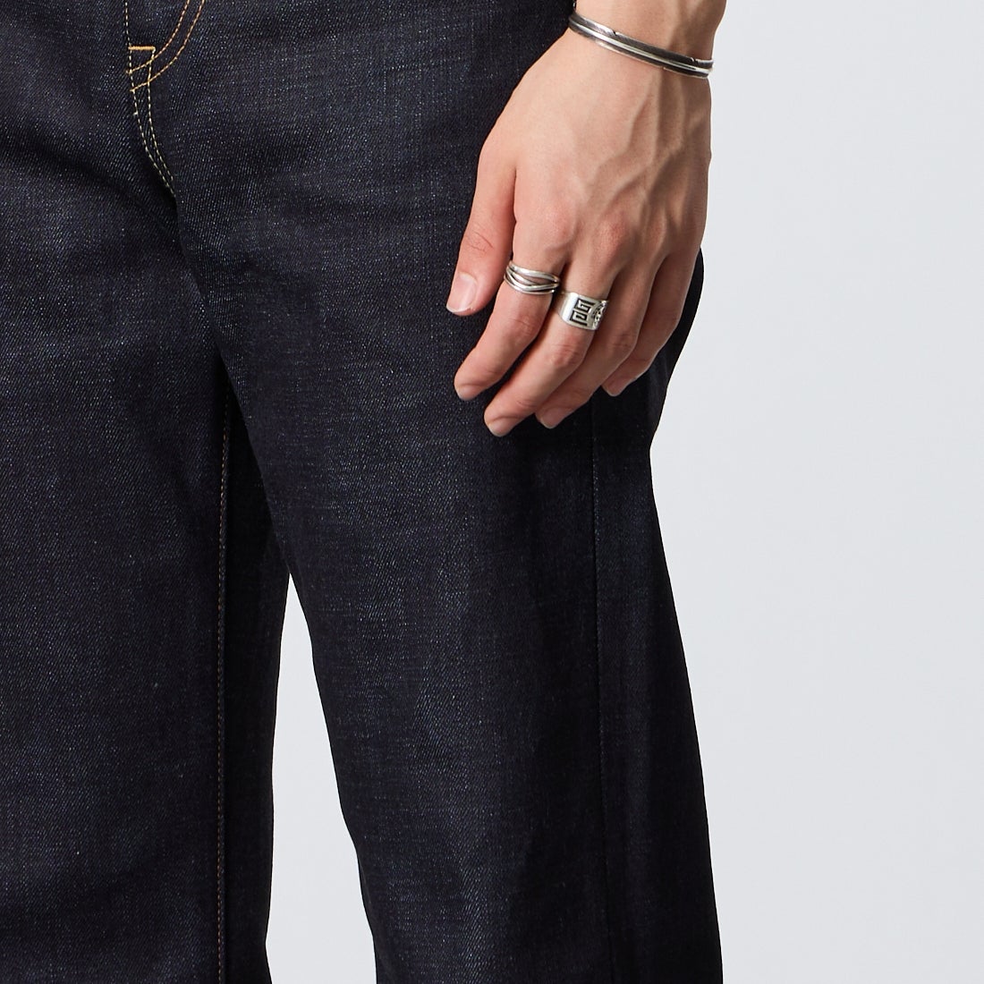 MOMOTARO JEANS [モモタロウ ジーンズ] 500 14.7ozスタンダード ナローストレートデニム [MMJZ0500] ID &&モデル身長：177cm 着用サイズ：28&&