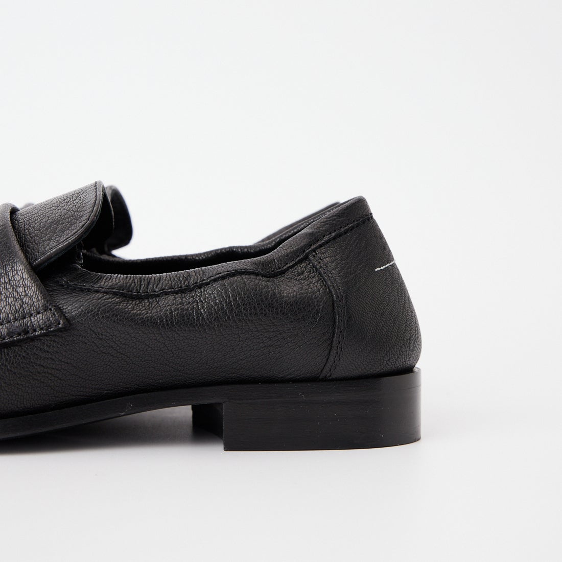 MM6 Maison Margiela [エムエムシックス メゾン マルジェラ] スイングトゥ レザーローファー [S66WR0034-P7810] T8013