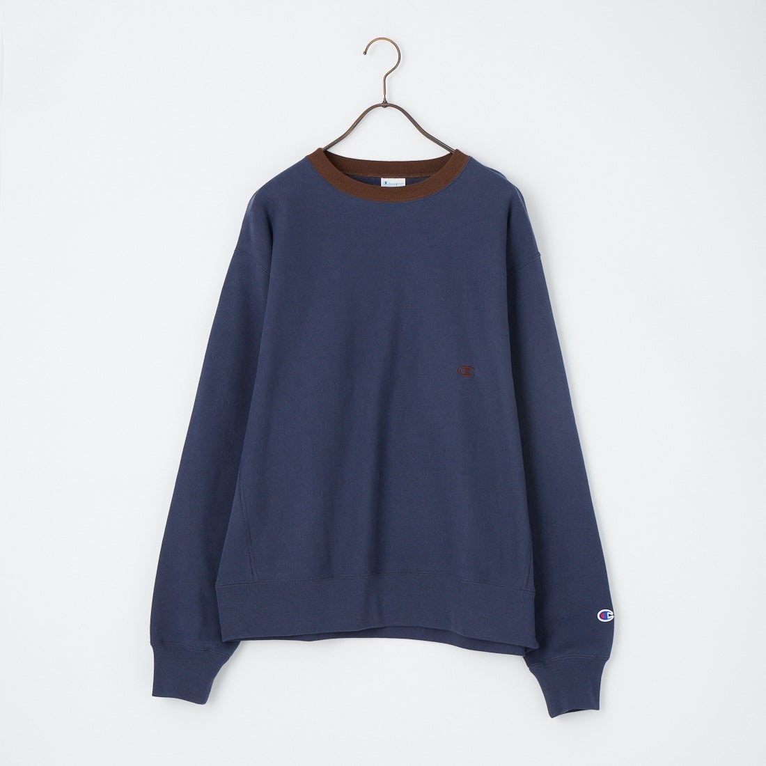 Champion [チャンピオン] 別注 スリーアイコン ロゴ刺繍スウェット [C8-E024-JF] 386 D.NAVY