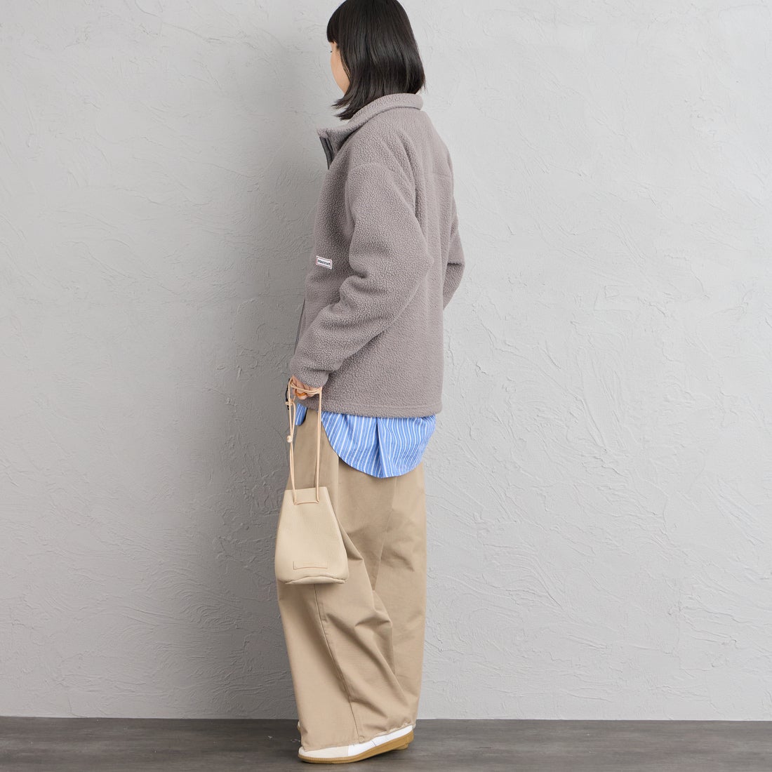 Marmot [マーモット] 別注 ATT ボアフリースジャケット [MTFW26UFL330IN-JF] WARM GRAY &&モデル身長：162cm 着用サイズ：S&&
