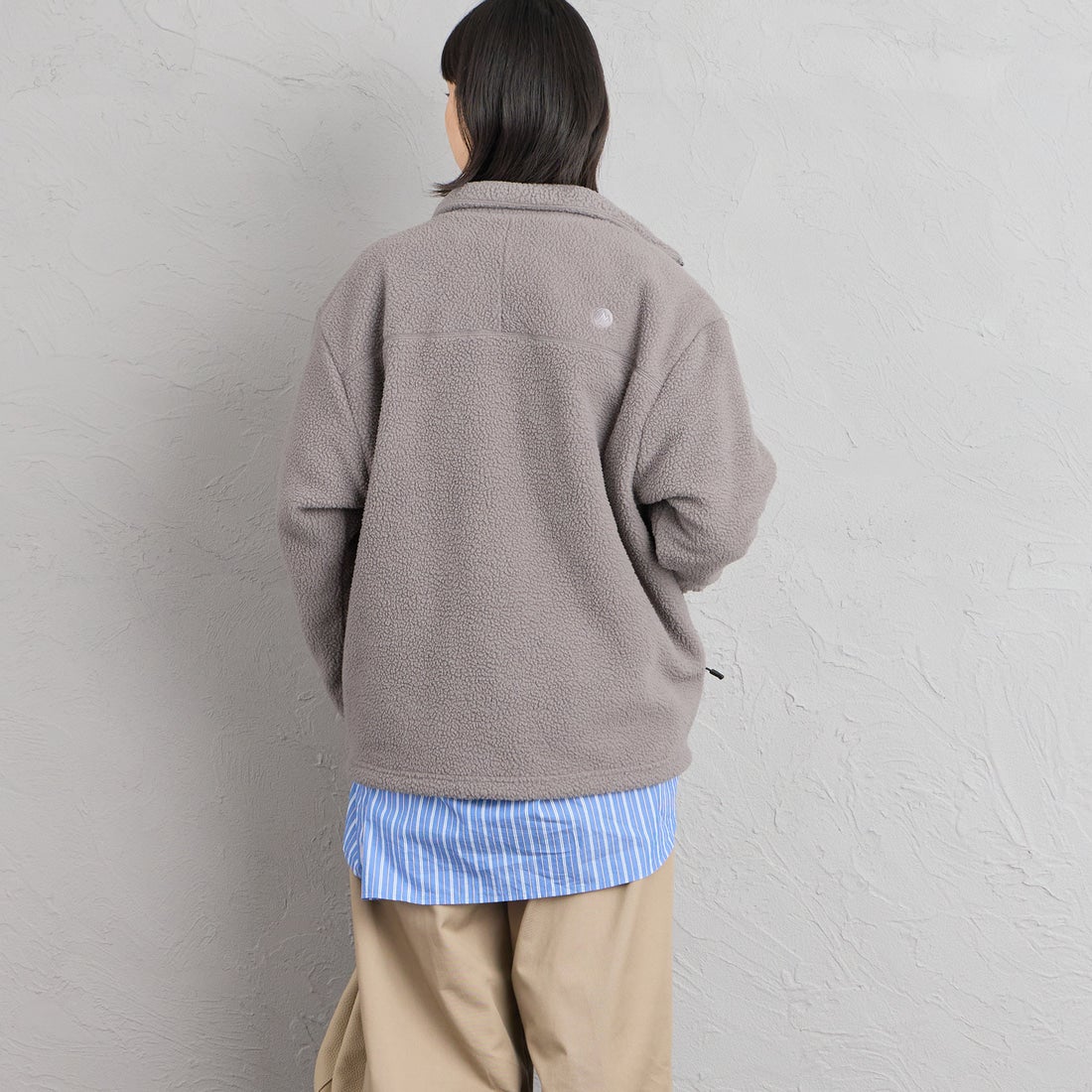 Marmot [マーモット] 別注 ATT ボアフリースジャケット [MTFW26UFL330IN-JF] WARM GRAY &&モデル身長：162cm 着用サイズ：S&&