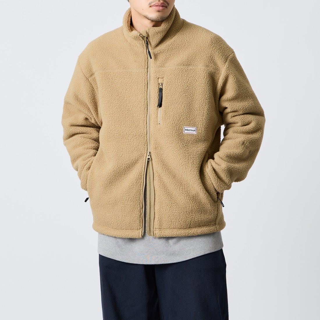 Marmot [マーモット] 別注 ATT ボアフリースジャケット [MTFW26UFL330IN-JF] BEIGE &&モデル身長：168cm 着用サイズ：M&&