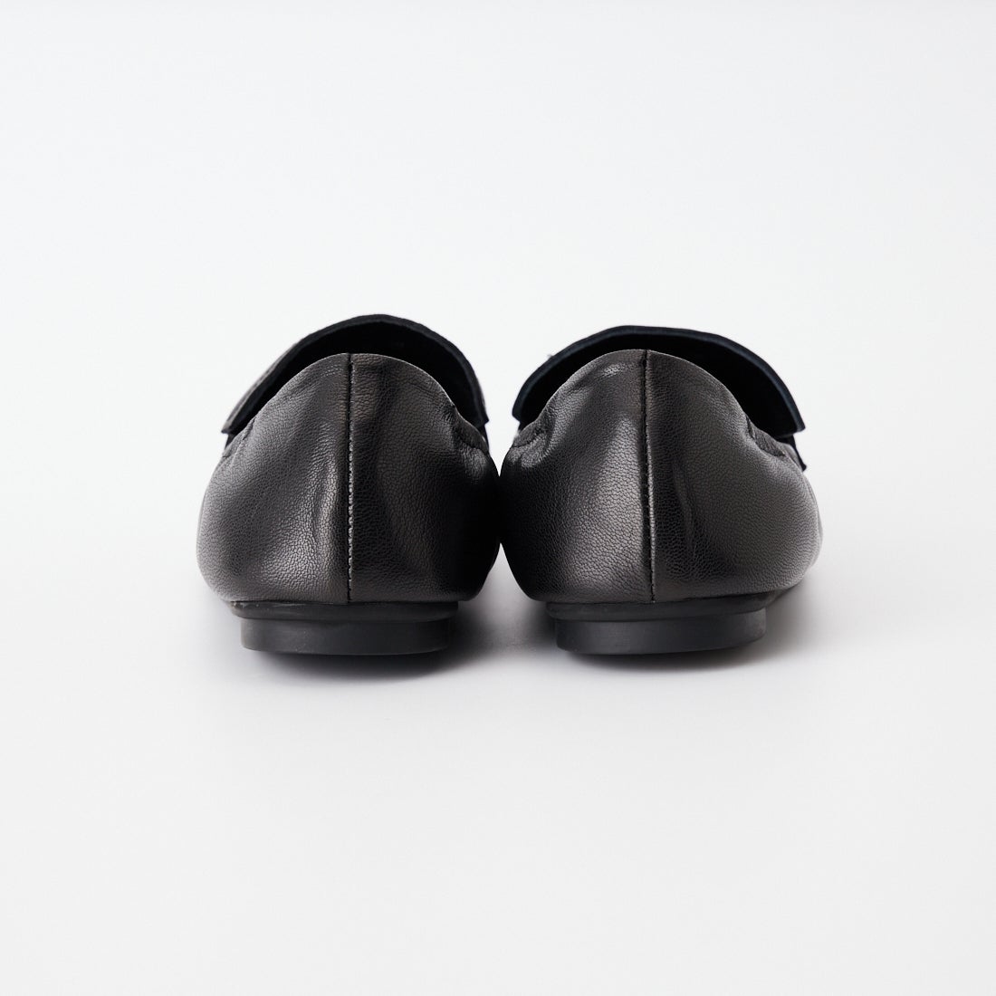 MOHI [モヒ] 別注 ルーシュ レザーコインローファー [8-116-8-SE-JF] BLACK