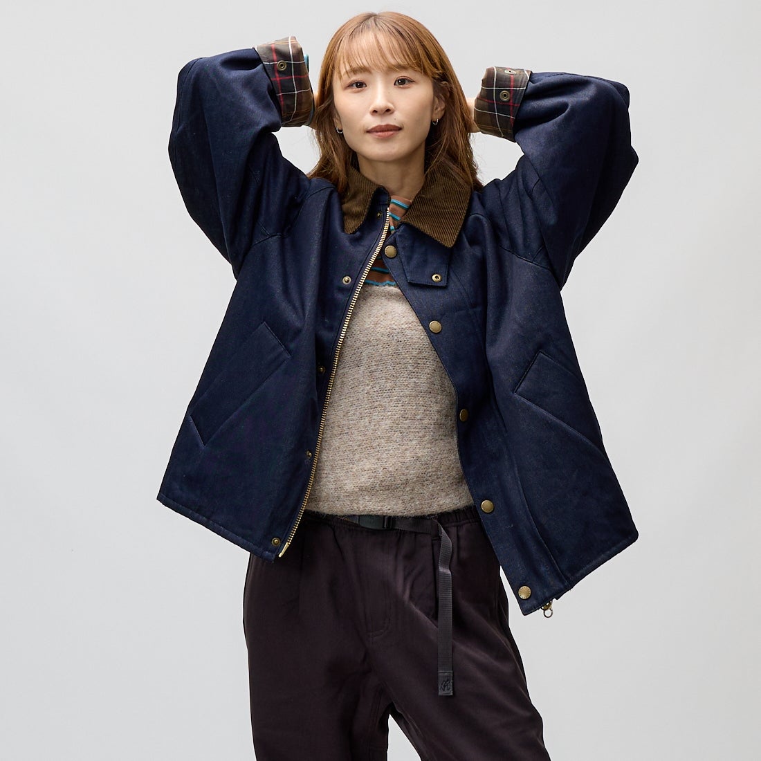 Barbour [バブアー] 別注 TRANSPORT 中綿入りトランスポートデニムジャケット [262MCAS246-JF] BLUE &&モデル身長：167cm 着用サイズ：36&&