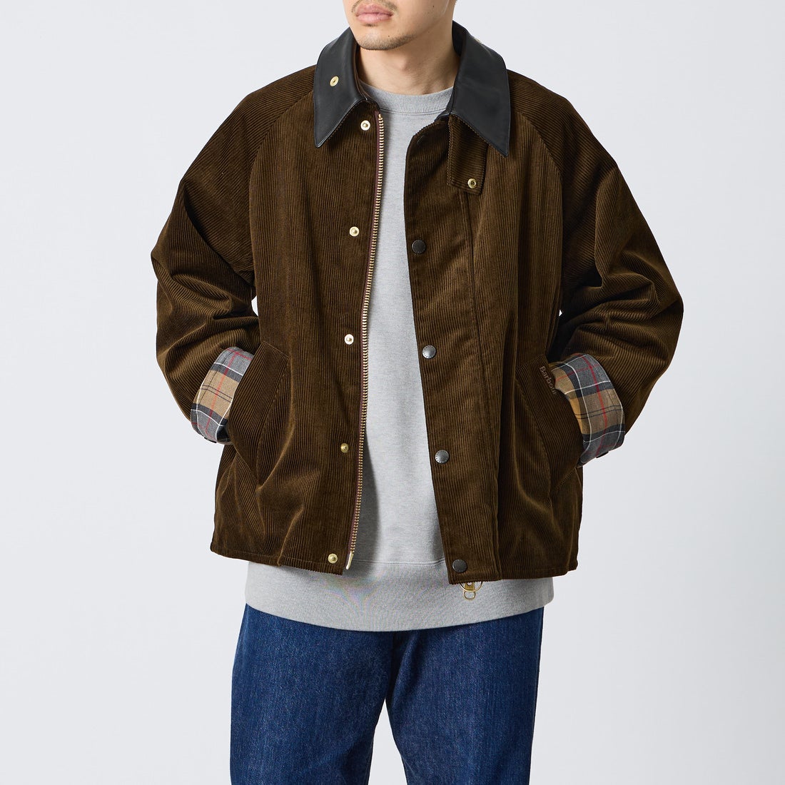 Barbour [バブアー] 別注 TRANSPORT トランスポートコーデュロイジャケット [262MCAS247-JF] BROWN &&モデル身長：168cm 着用サイズ：38&&