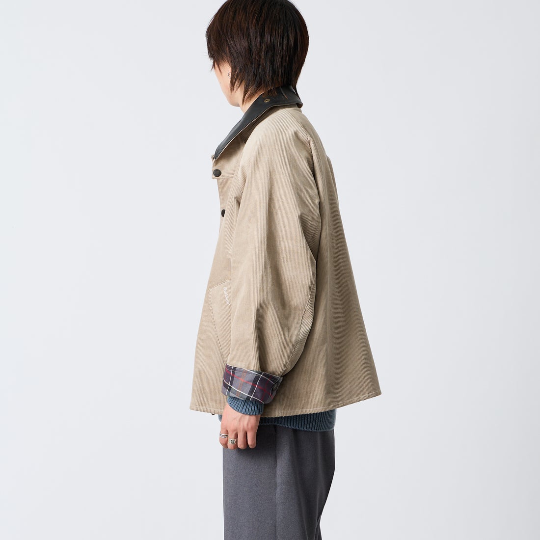 Barbour [バブアー] 別注 TRANSPORT トランスポートコーデュロイジャケット [262MCAS247-JF] GREIGE &&モデル身長：177cm 着用サイズ：38&&