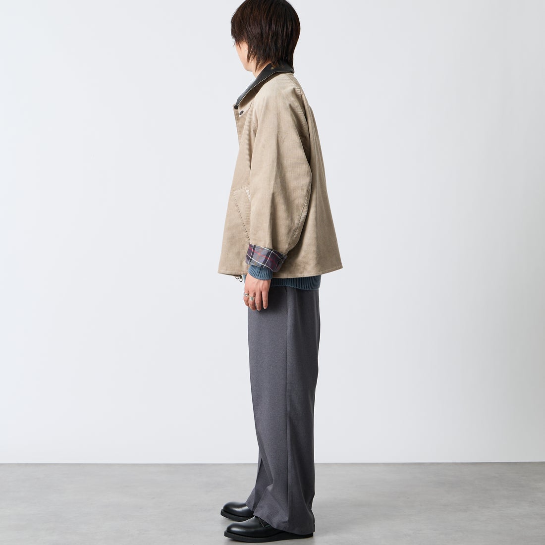 Barbour [バブアー] 別注 TRANSPORT トランスポートコーデュロイジャケット [262MCAS247-JF] GREIGE &&モデル身長：177cm 着用サイズ：38&&
