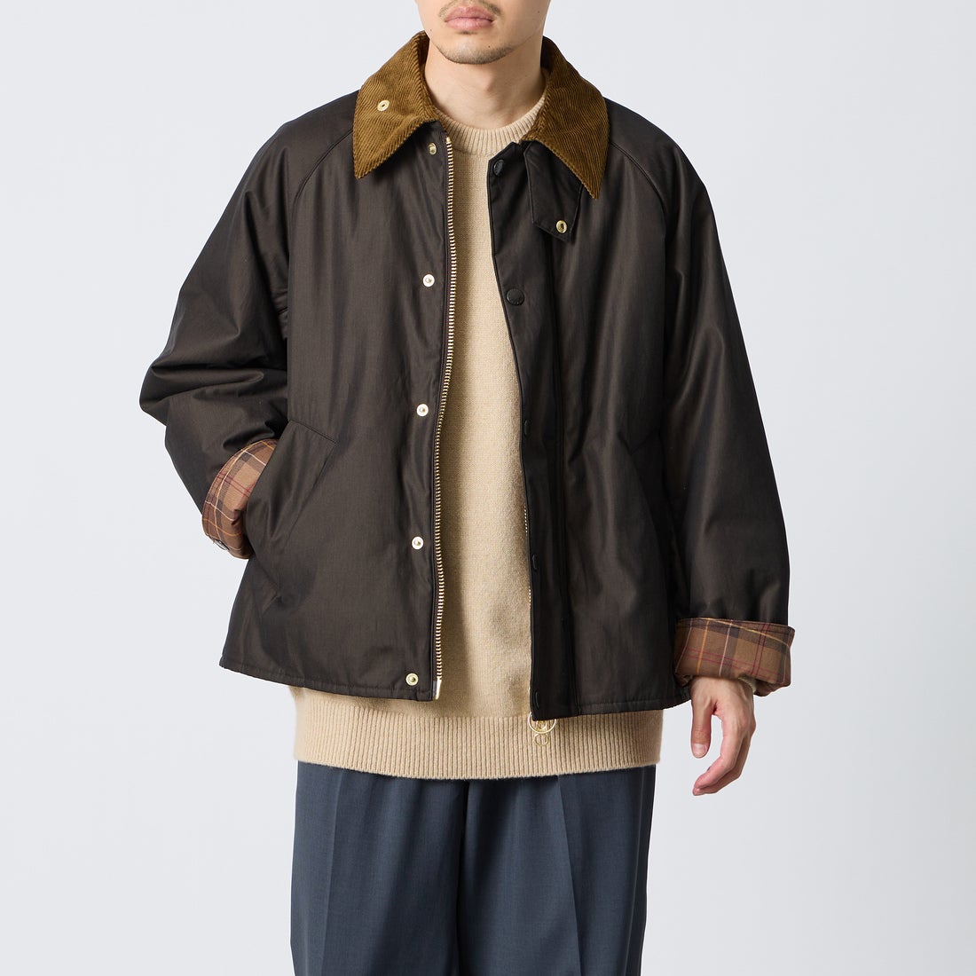 BROWN&&モデル身長：168cm 着用サイズ：38&&