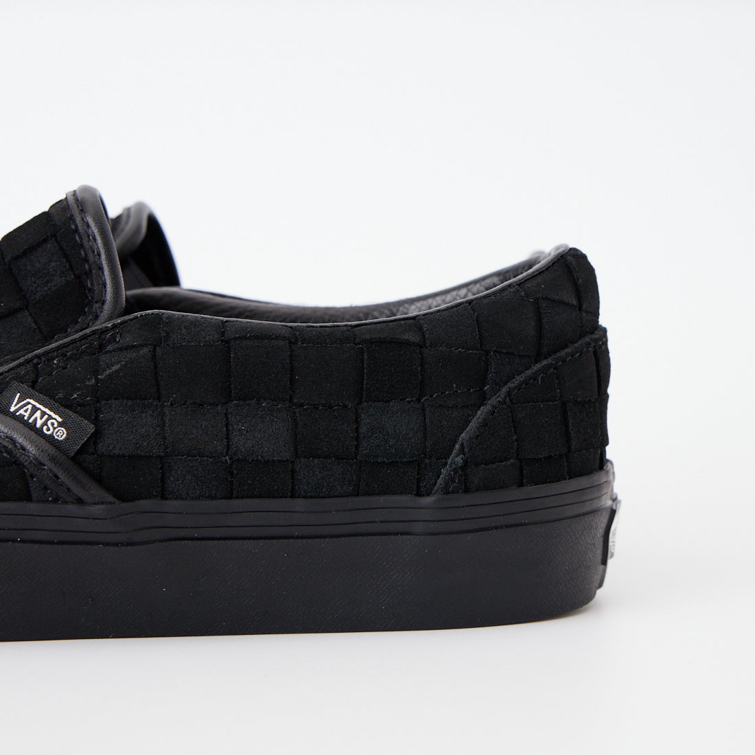 VANS [バンズ] クラシックスリッポン [VN000Z7ABKA] WOVEN SUED