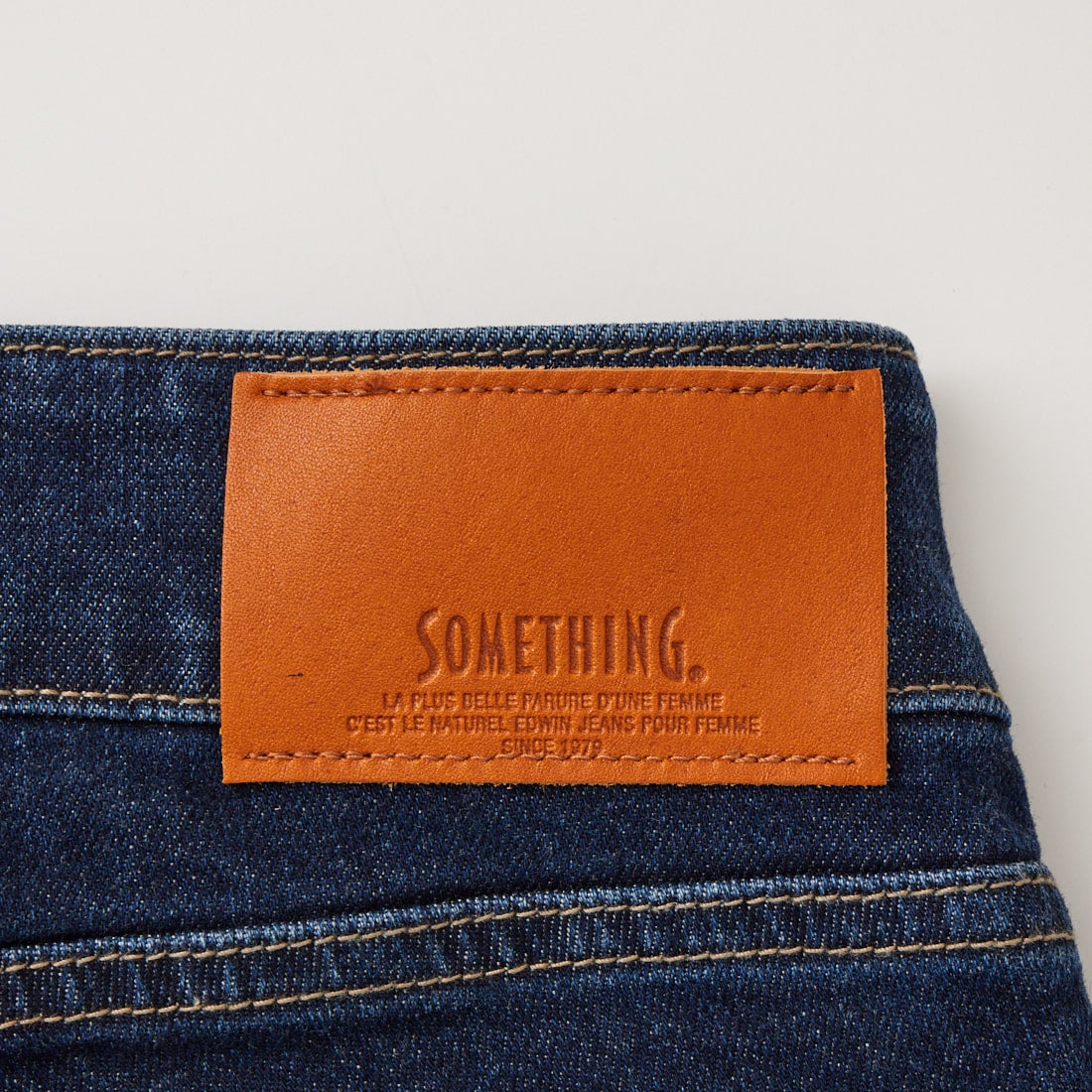 SOMETHING [サムシング] LISA モアフレアデニムパンツ [SEA51] 226 D.BLUE