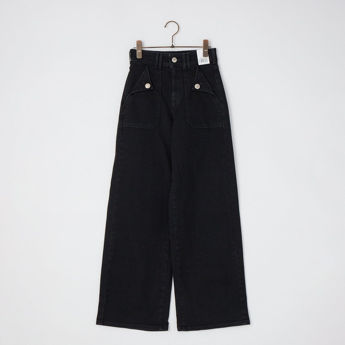 83 BLACK
