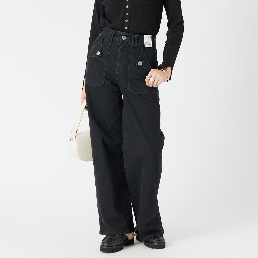83 BLACK&&モデル身長：162cm 着用サイズ：XS&&