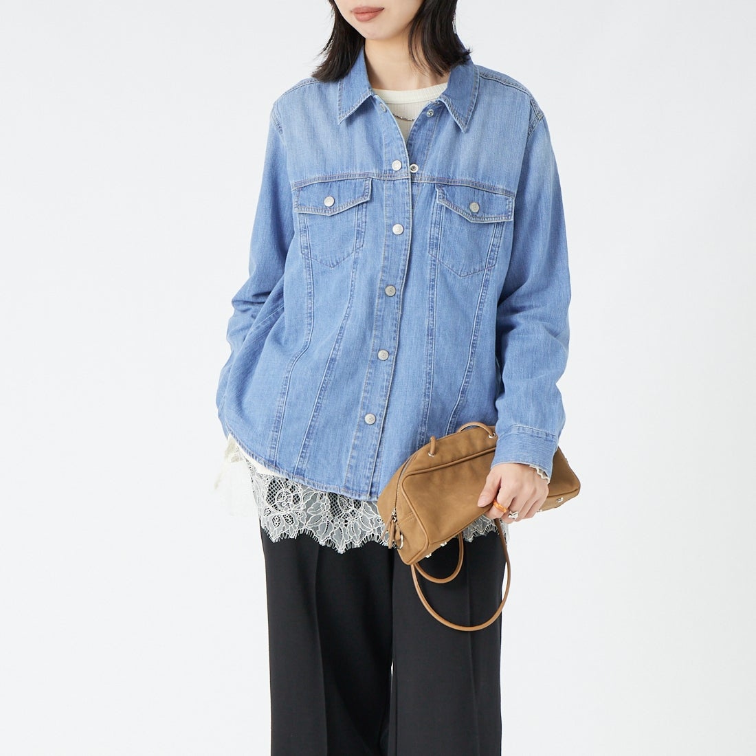 SOMETHING [サムシング] ジーシャツ [ST256] 6298 LBLU &&モデル身長：162cm 着用サイズ：F&&