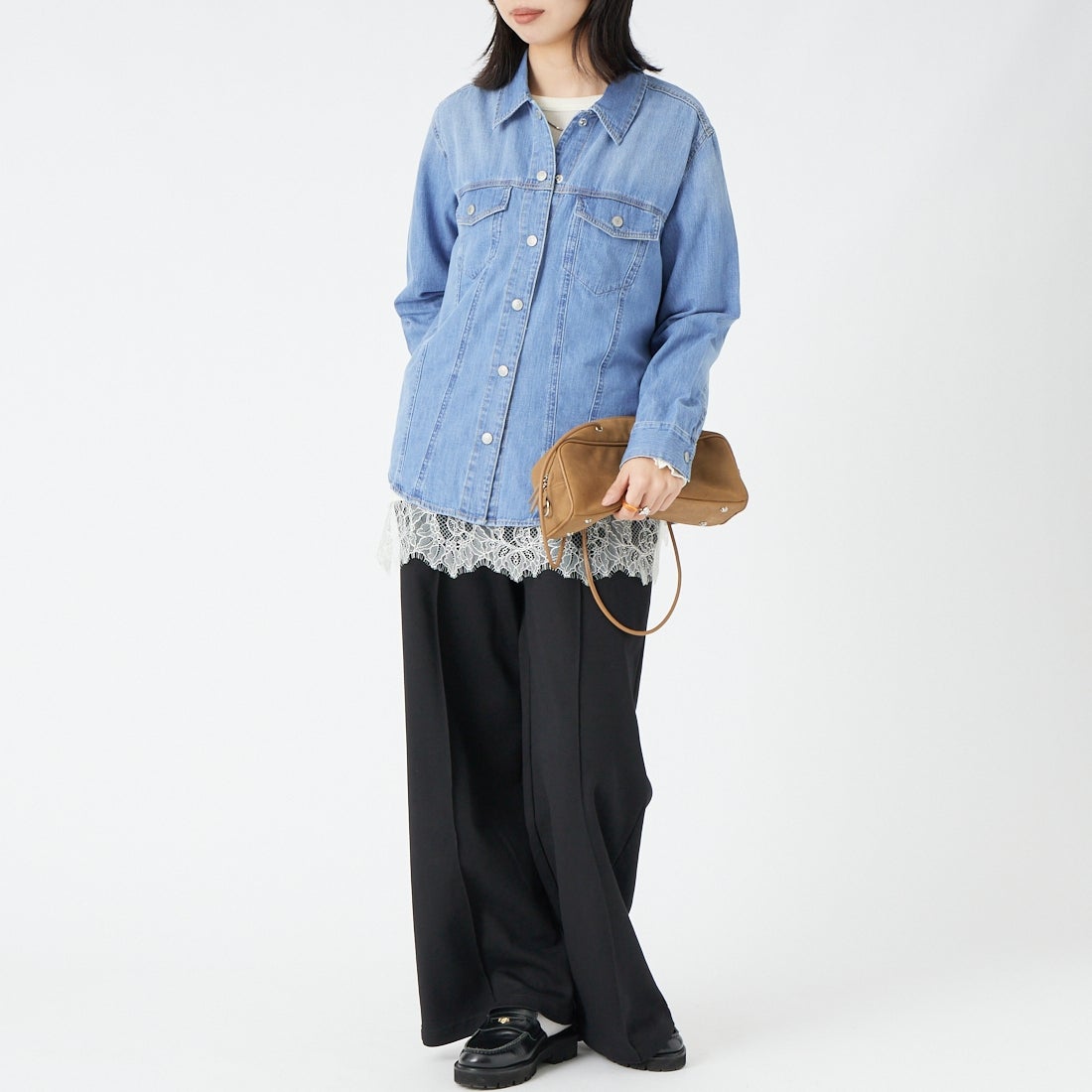 SOMETHING [サムシング] ジーシャツ [ST256] 6298 LBLU &&モデル身長：162cm 着用サイズ：F&&