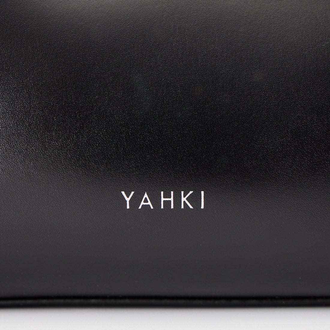 YAHKI [ヤーキ] レザーショルダーバッグ [YH-822] BLACK