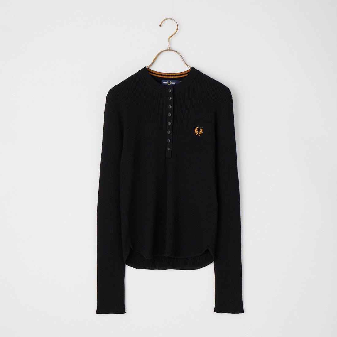 FRED PERRY [フレッドペリー] 別注 ワンポイントロゴ刺繍 ヘンリーネックリブニット [FPW-26A-009-JF] BLACK