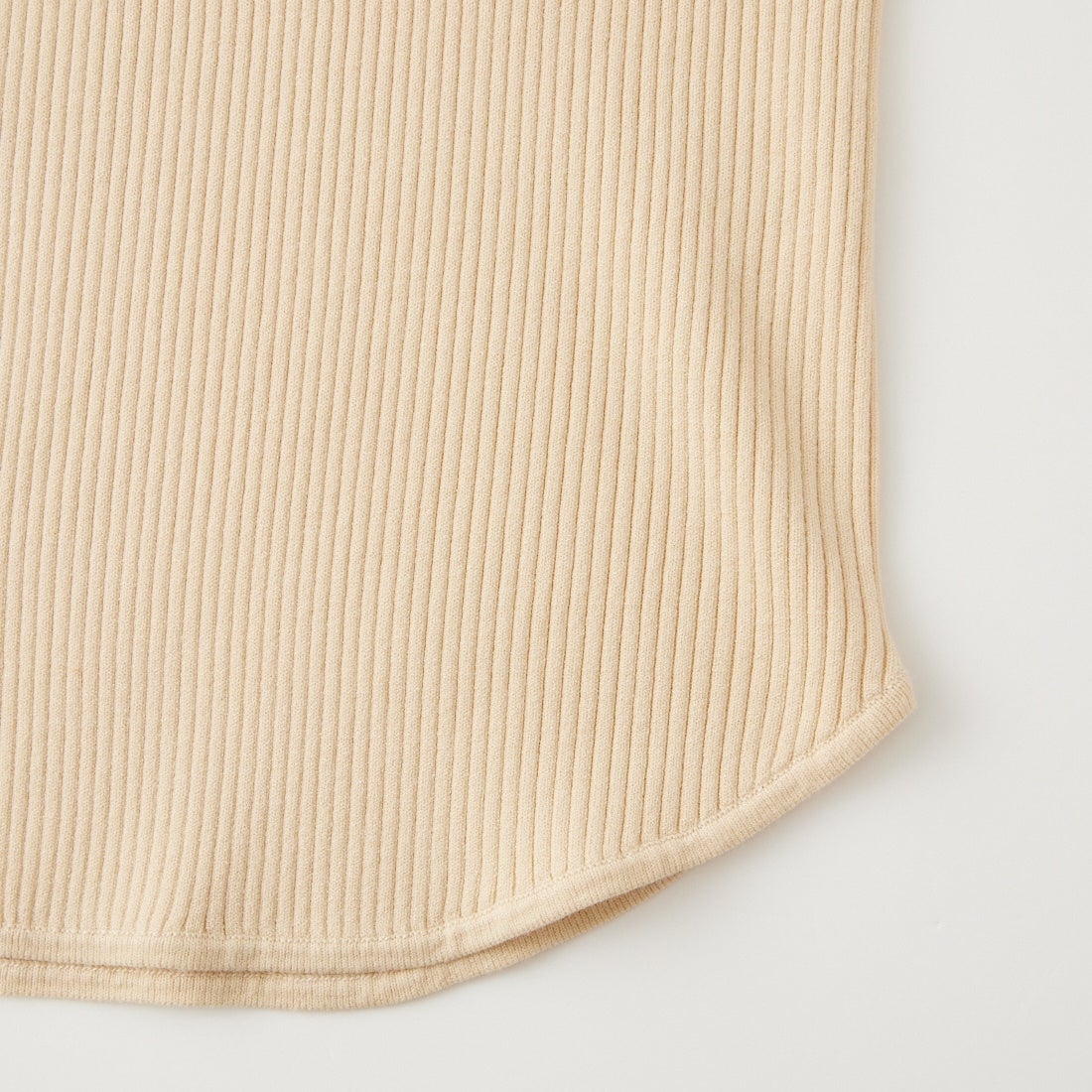 FRED PERRY [フレッドペリー] 別注 ワンポイントロゴ刺繍 ヘンリーネックリブニット [FPW-26A-009-JF] OATMEAL