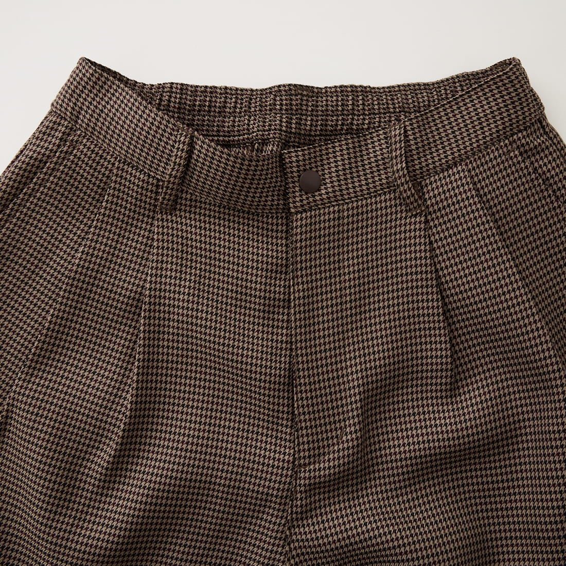 UMBRO [アンブロ] 別注 ワイドトラックパンツ [201NK26AW-PT12-JF] GUN CLUB C
