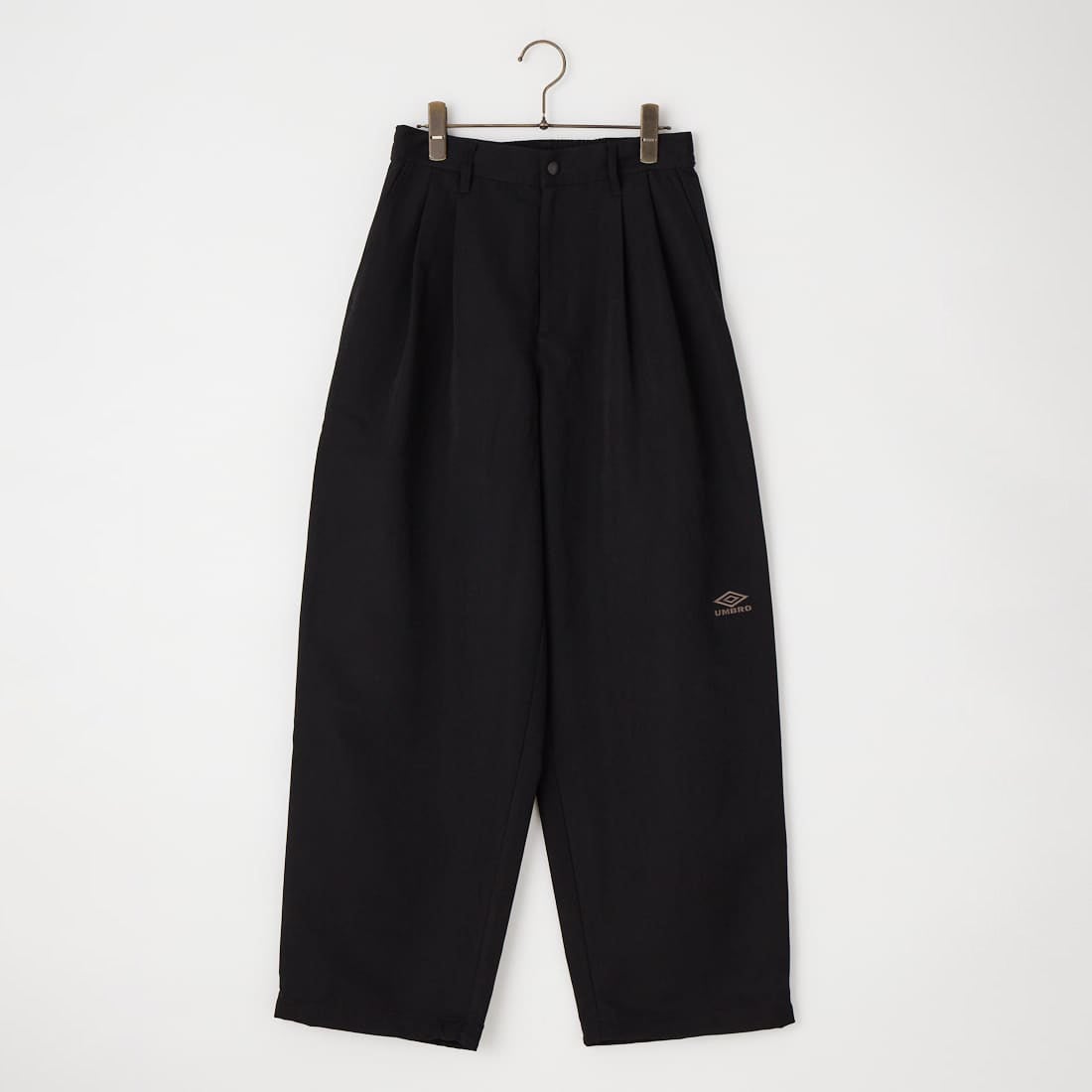 UMBRO [アンブロ] 別注 ワイドトラックパンツ [201NK26AW-PT12-JF] BLACK