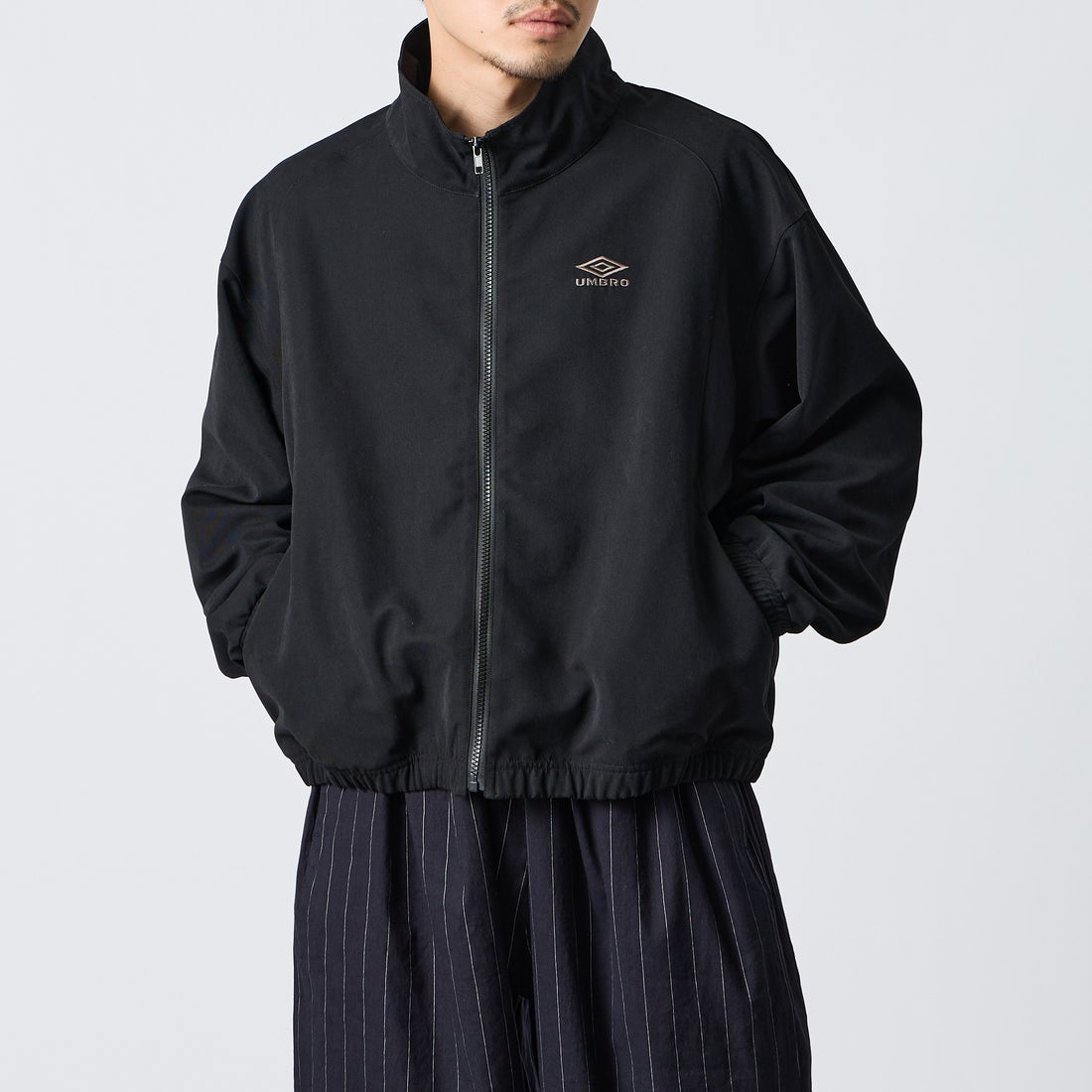 BLACK&&モデル身長：168cm 着用サイズ：L&&