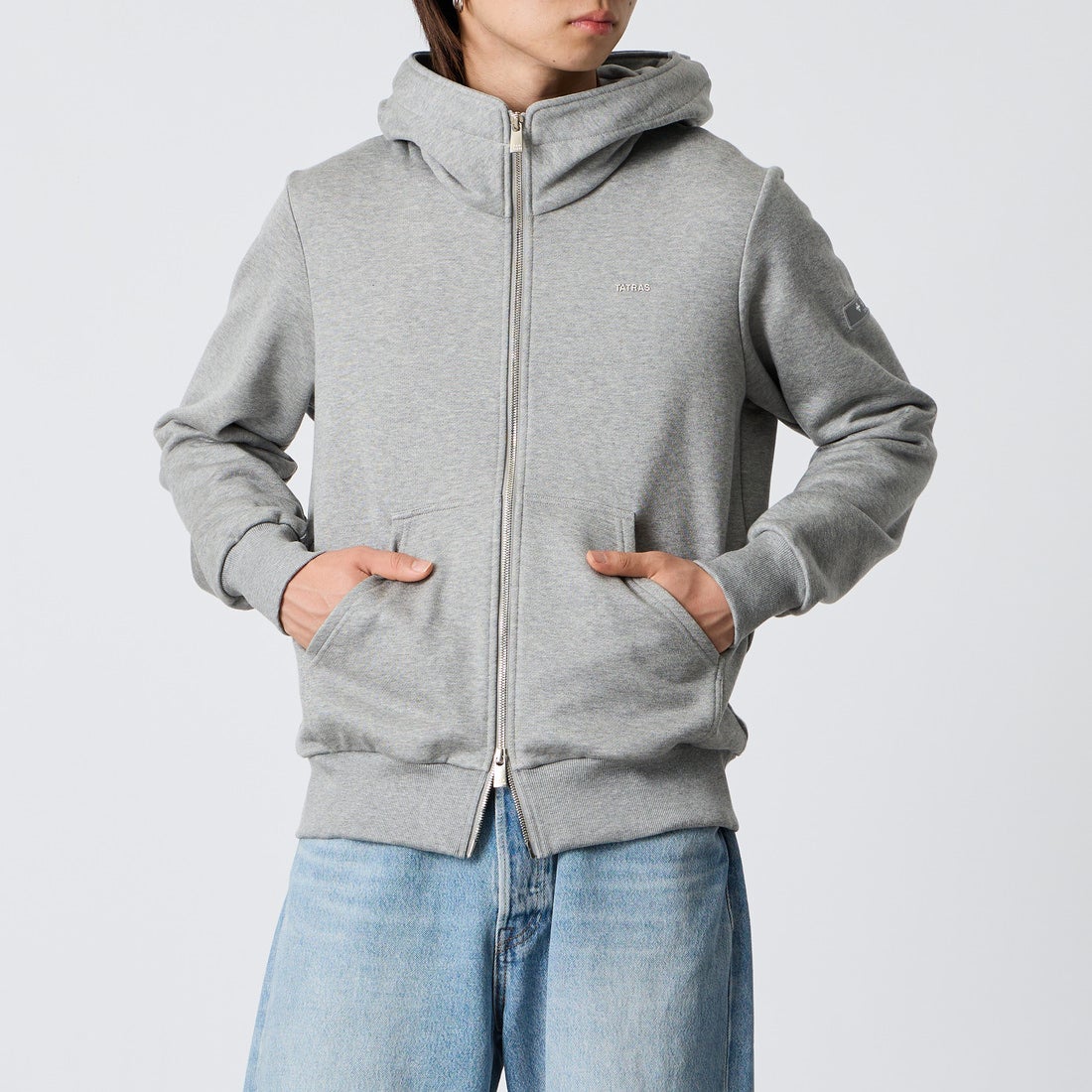 予約商品】TATRAS [タトラス] 別注 TARAVO ワンポイントロゴジップ