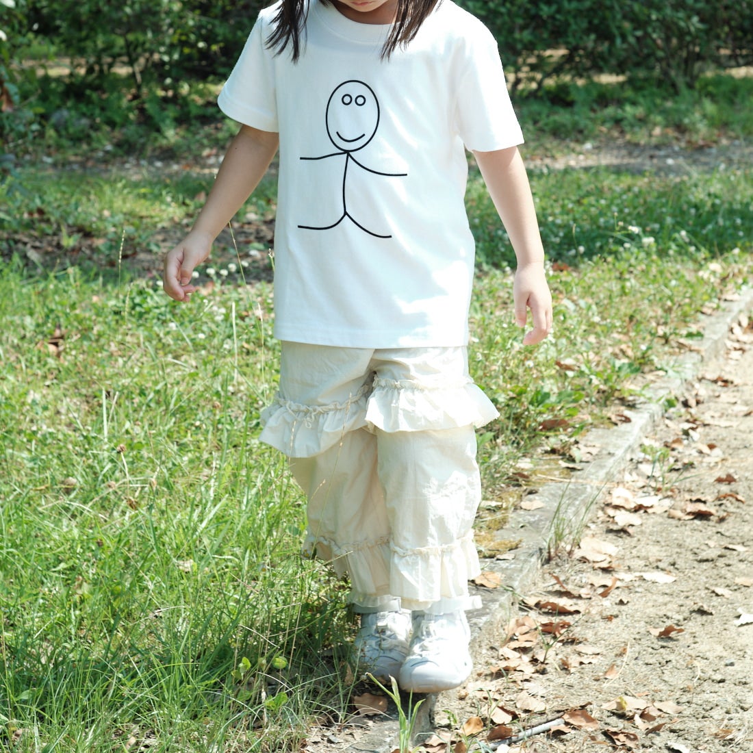 A SCENE [エーシーン] 別注 HIMAA×A SCENE ショートスリーブTシャツ [HM04-005-JF] WHITE A  &&モデル身長：100cm 着用サイズ：110&&