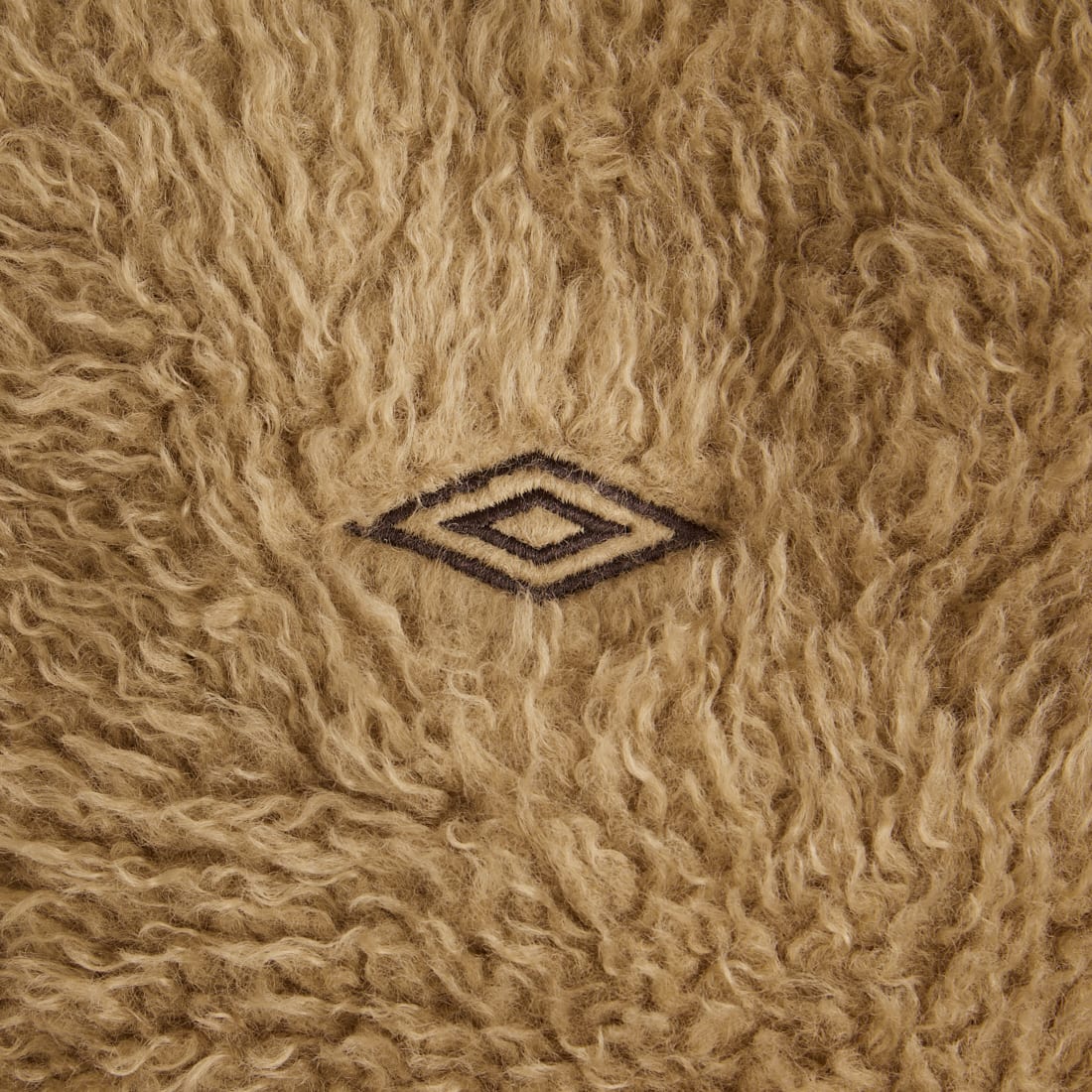 UMBRO [アンブロ] 別注 ボアフリース スタンドカラーブルゾン [201NK26AW-BZ25-JF] MOCHA BROW