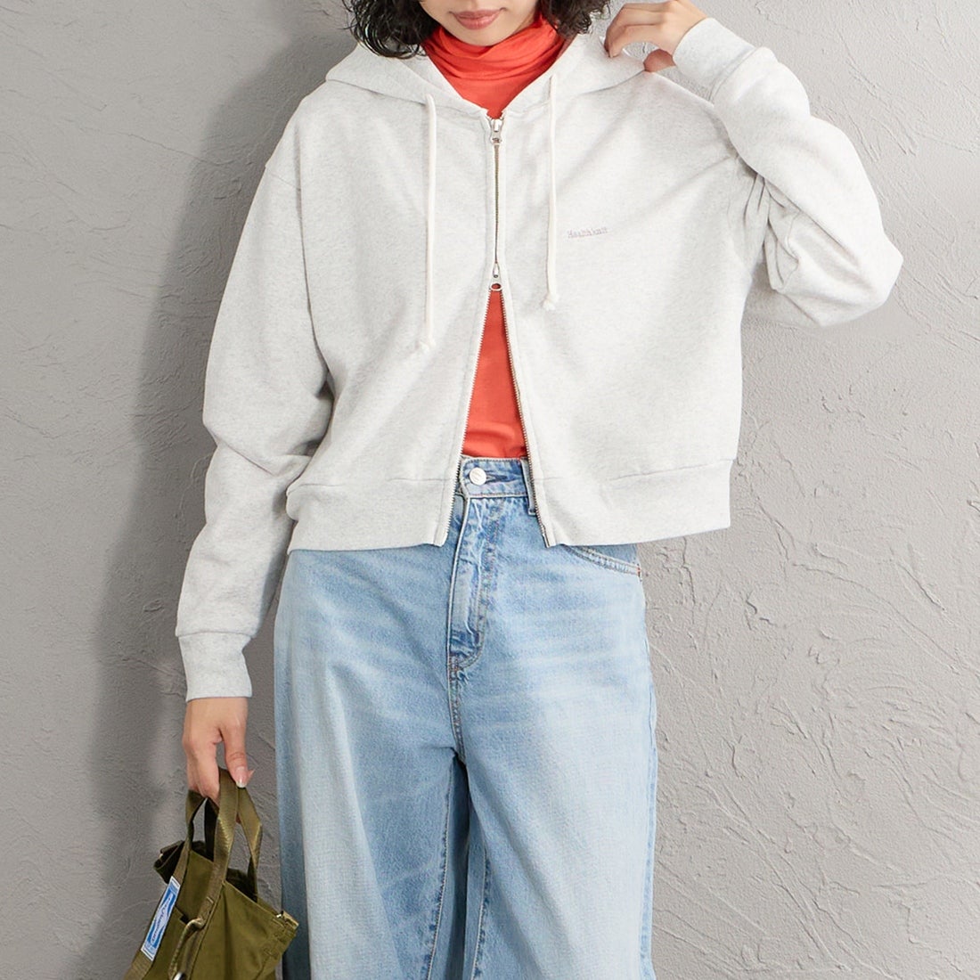 ASH GRAY&&モデル身長：162cm 着用サイズ：F&&