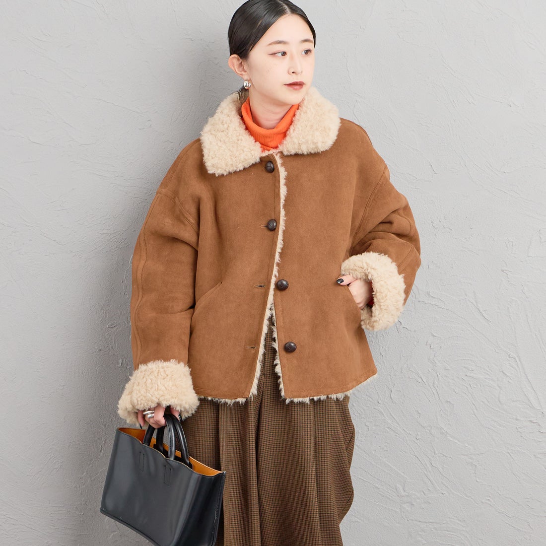 BROWN&&モデル身長：150cm 着用サイズ：F&&