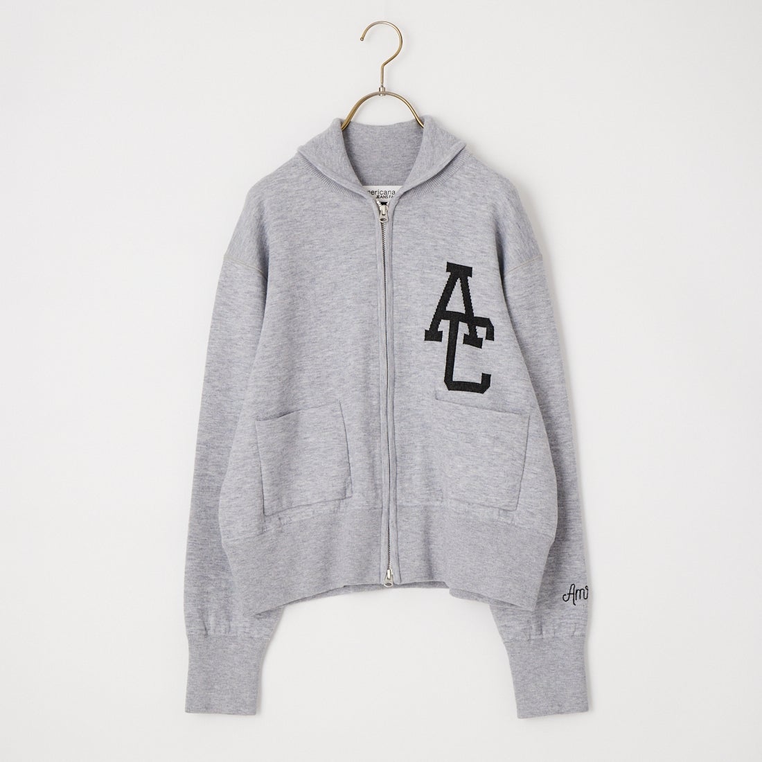 Americana × JEANS FACTORY [アメリカーナ × ジーンズファクトリー] 別注 ACロゴ ニットジップカーディガン [ASO-C-901-1-JF] ﾓｸｸﾞﾚｰ