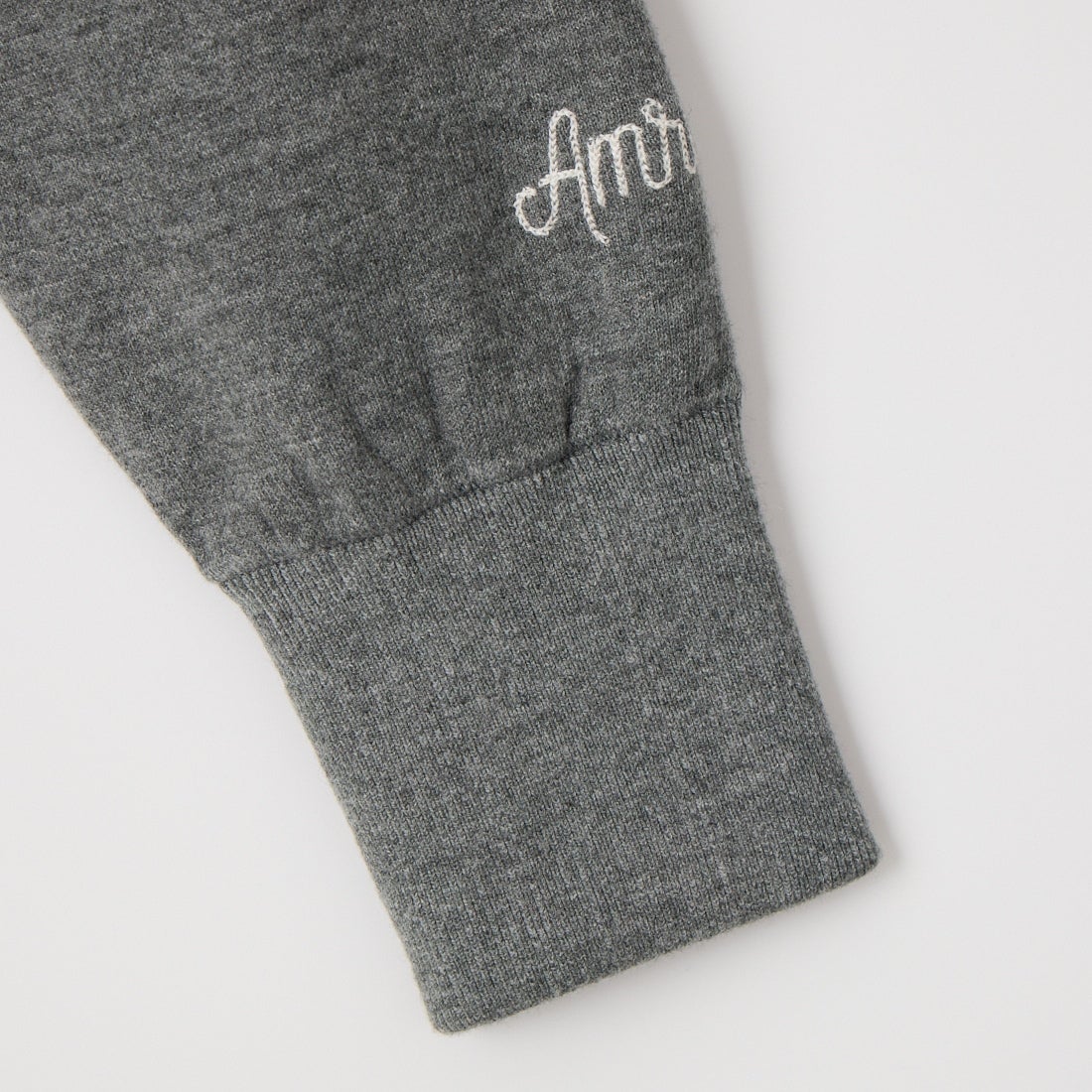 Americana × JEANS FACTORY [アメリカーナ × ジーンズファクトリー] 別注 ACロゴ ニットジップカーディガン [ASO-C-901-1-JF] ﾓｸﾁｬｺｰﾙ