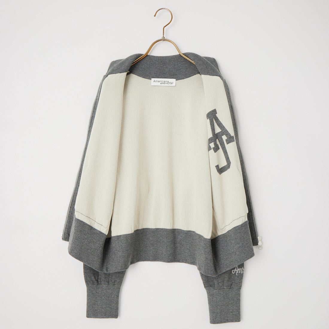 Americana × JEANS FACTORY [アメリカーナ × ジーンズファクトリー] 別注 ACロゴ ニットジップカーディガン [ASO-C-901-1-JF] ﾓｸﾁｬｺｰﾙ