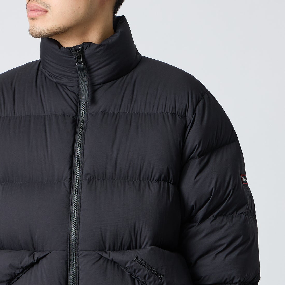 Marmot [マーモット] 別注 ワンポイントロゴ 750FPダウンジャケット [MTFW26UDW326IN-JF] BLACK