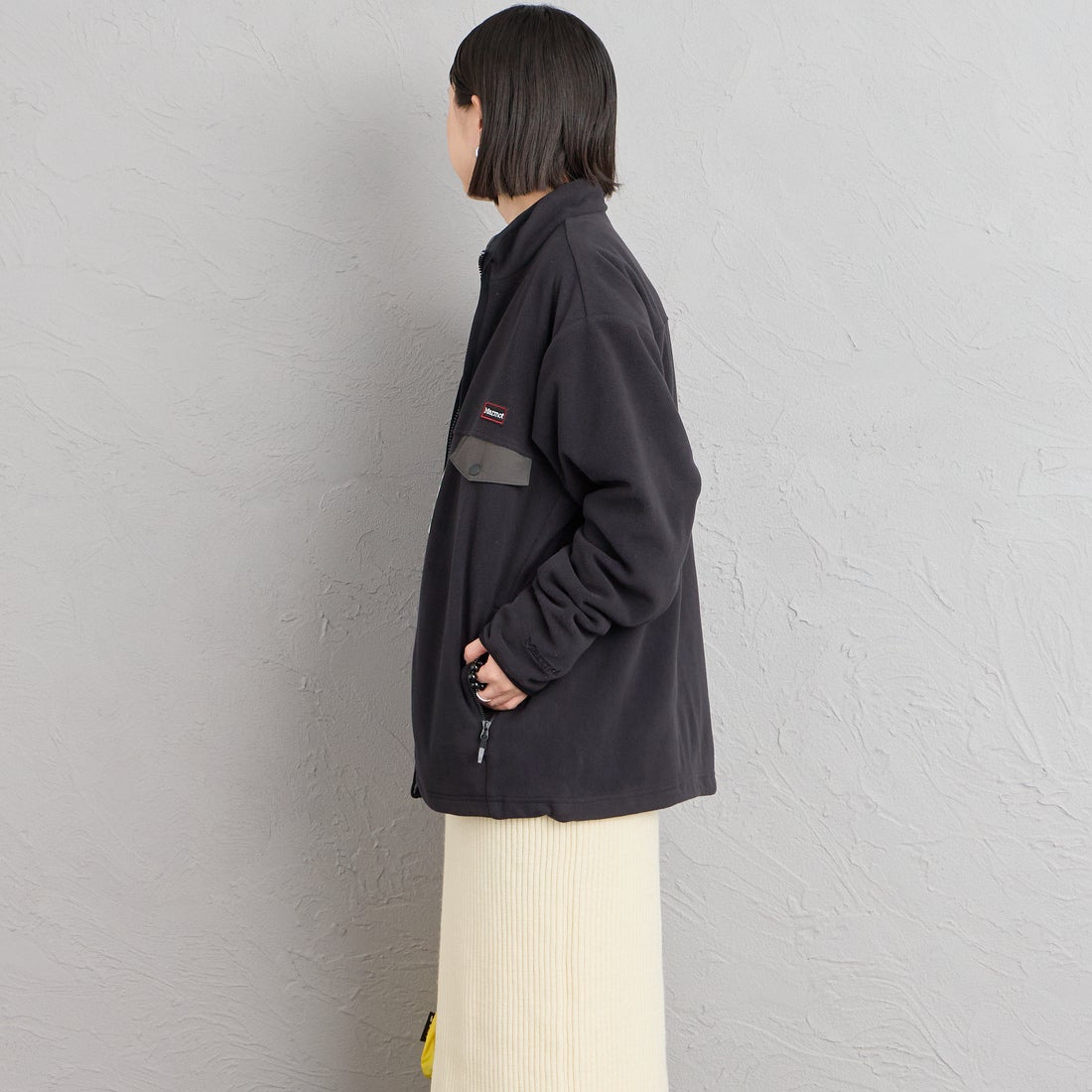 Marmot [マーモット] 別注 ポーラテック フリースジャケット [MTFW26UFL329IN-JF] BLACK &&モデル身長：150cm 着用サイズ：S&&