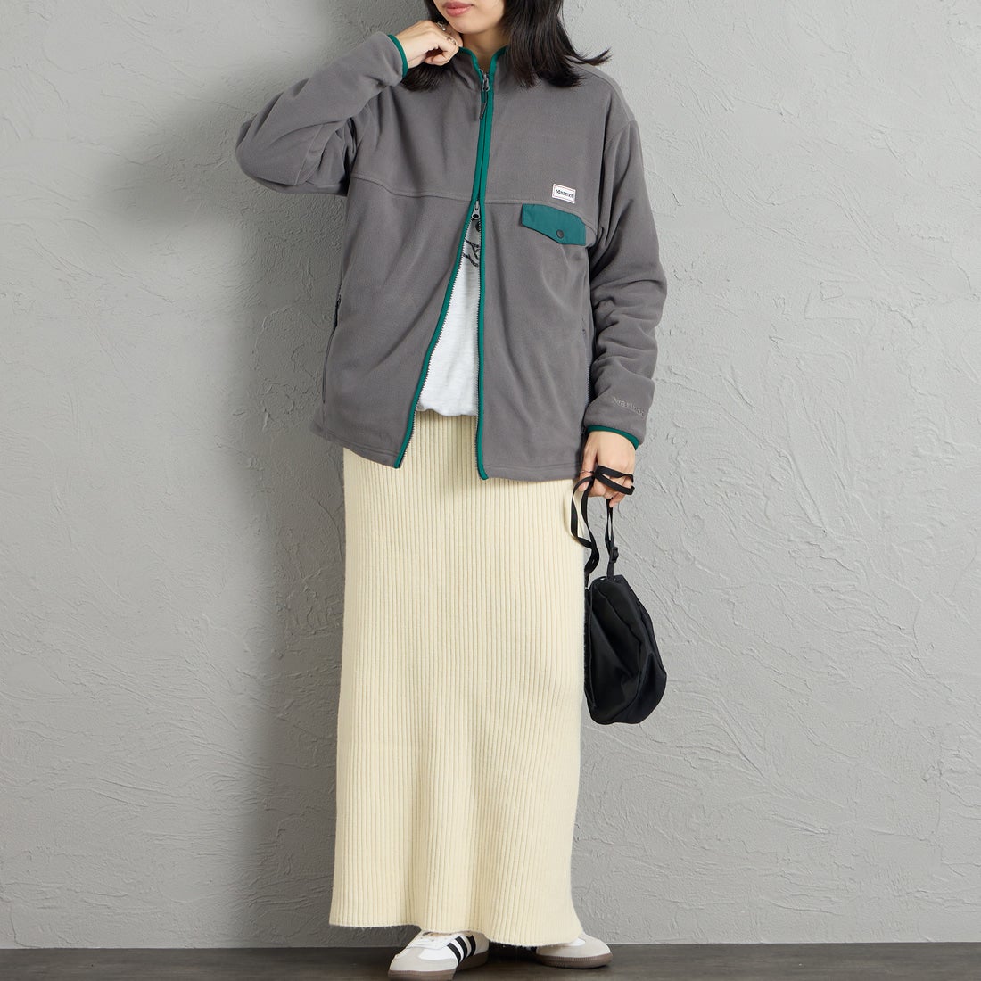 Marmot [マーモット] 別注 ポーラテック フリースジャケット [MTFW26UFL329IN-JF] CHARCOAL &&モデル身長：162cm 着用サイズ：S&&