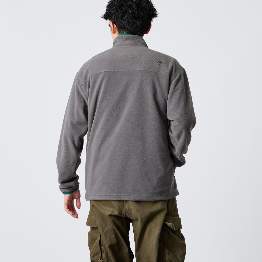 Marmot [マーモット] 別注 ポーラテック フリースジャケット [MTFW26UFL329IN-JF] CHARCOAL &&モデル身長：168cm 着用サイズ：M&&
