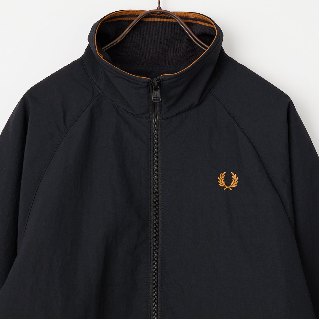 FRED PERRY [フレッドペリー] 別注 ナイロン シェルジャケット [FPM-26A-004JF] BLACK/DARK