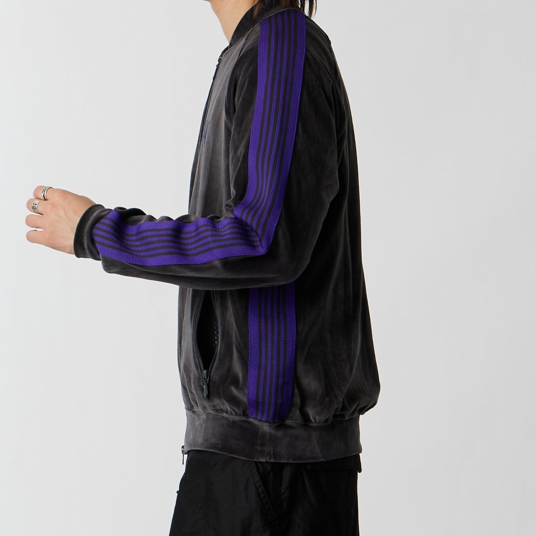 Needles [ニードルズ] リブカラートラックジャケット [TY358] C CHARCOAL &&モデル身長：177cm 着用サイズ：M&&