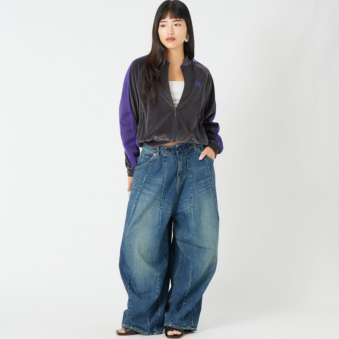 Needles [ニードルズ] ヒザデルジーンズ [TY233] A INDIGO &&モデル身長：162cm 着用サイズ：1&&