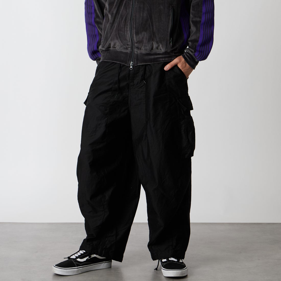 Needles [ニードルズ] BDU ヒザデルパンツ [TY210] B BLACK &&モデル身長：177cm 着用サイズ：XS&&