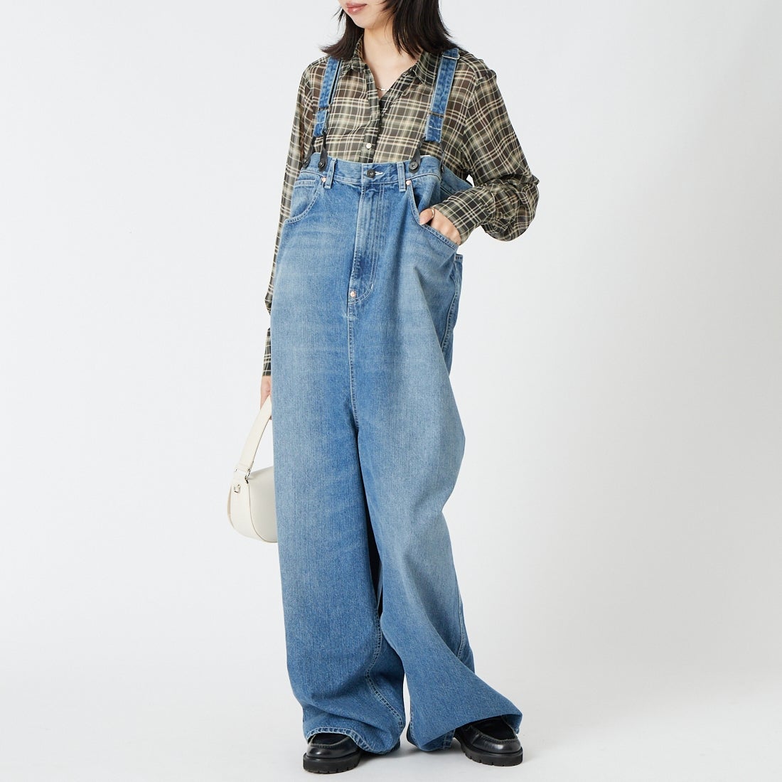 INDIGO&&モデル身長：162cm 着用サイズ：ONE SIZE&&
